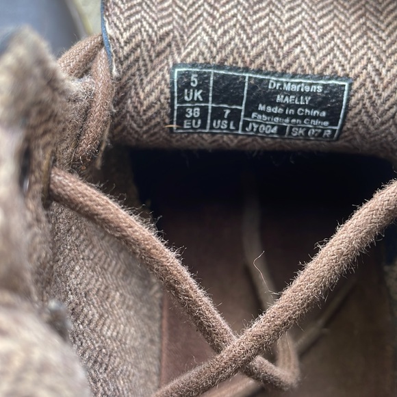 Brown doc martens - Picture 5 of 6